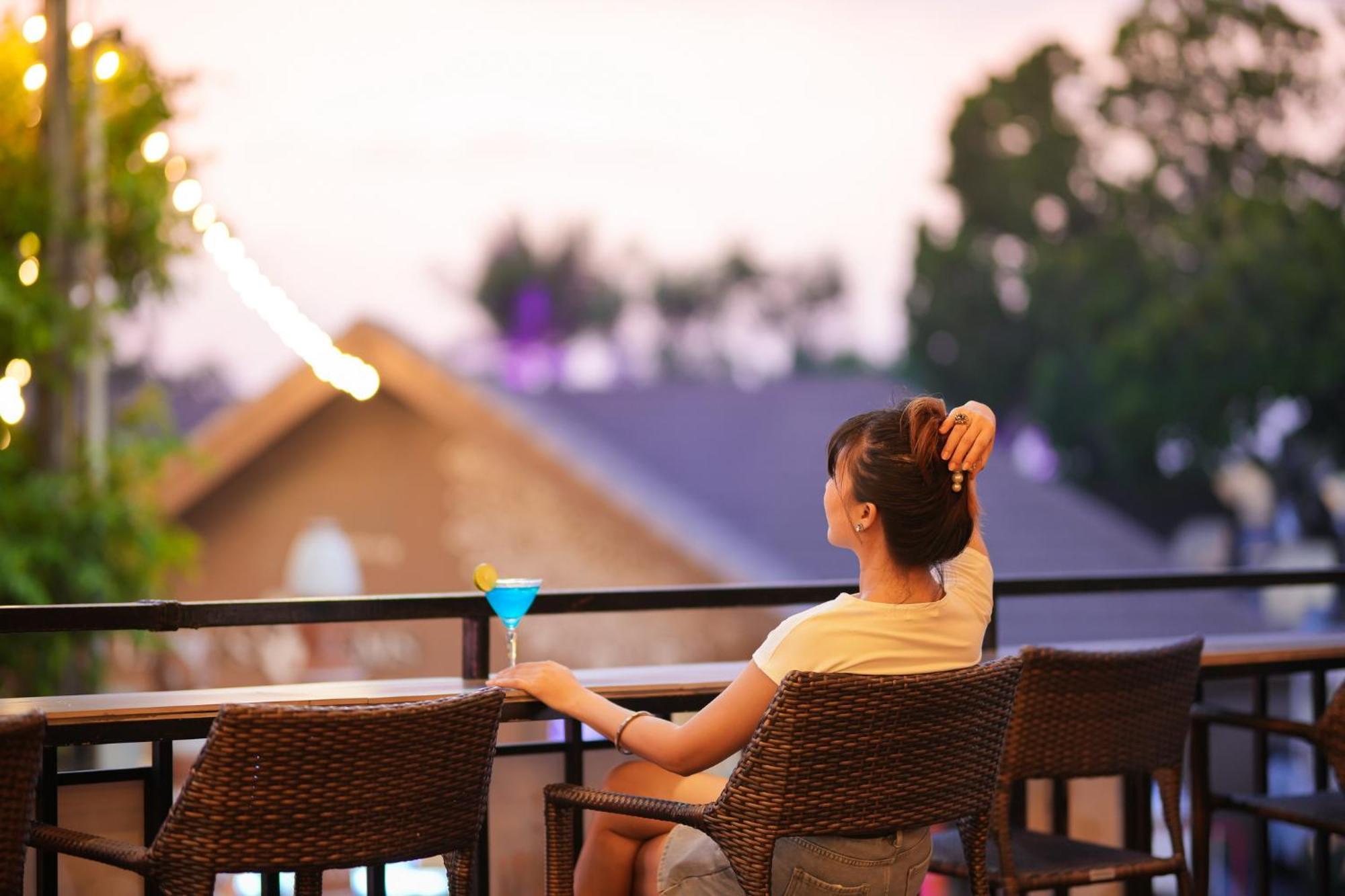 Touch Sea Boutique Hotel&Bistro Karon Exterior photo