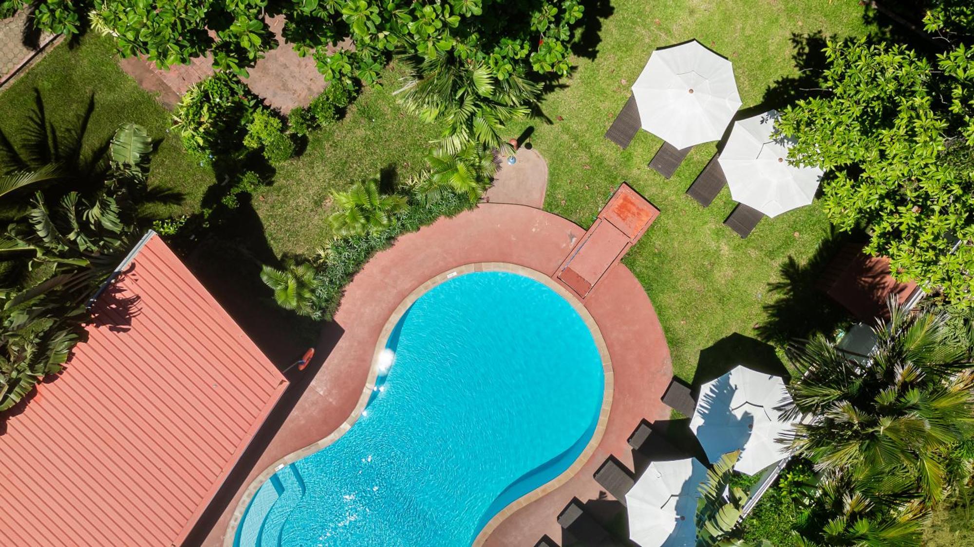 Touch Sea Boutique Hotel&Bistro Karon Exterior photo
